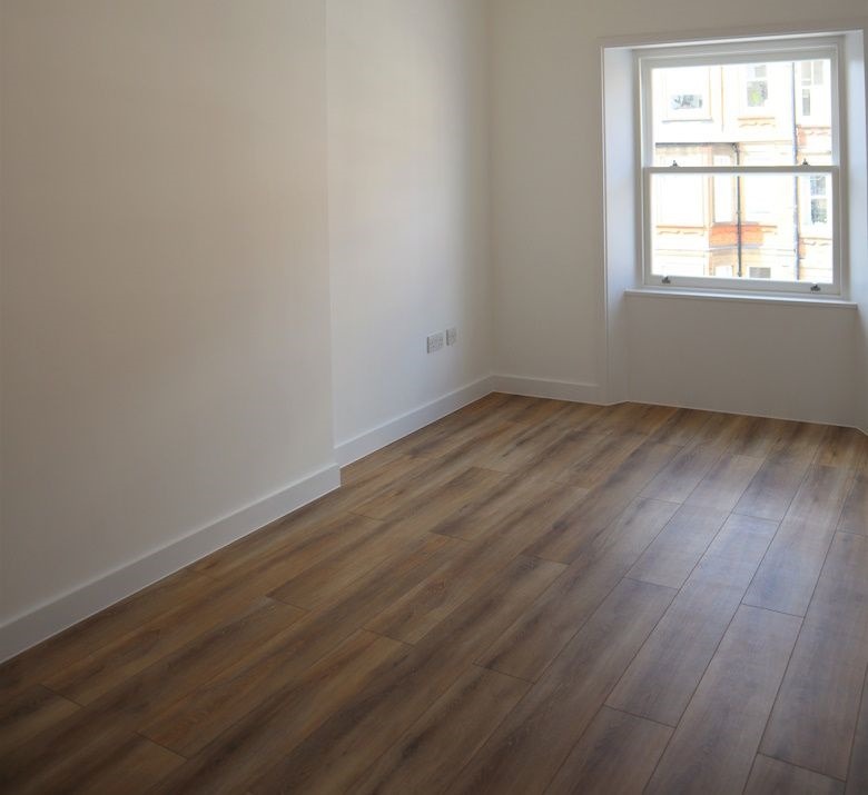 Queensway_780x715_projects_floorop